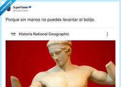 Enlace a Los griegos no tenían brazos para levantar la jarra, solo músculos decorativos, por @SuperFalete