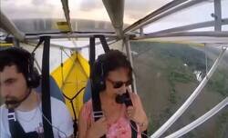 Enlace a Cuando sales a volar con avioneta y en medio vuelo ves que se ha colado el gato
