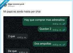 Enlace a Mi papá escribiendo como si le cobraran por carácter, por @Malaperr