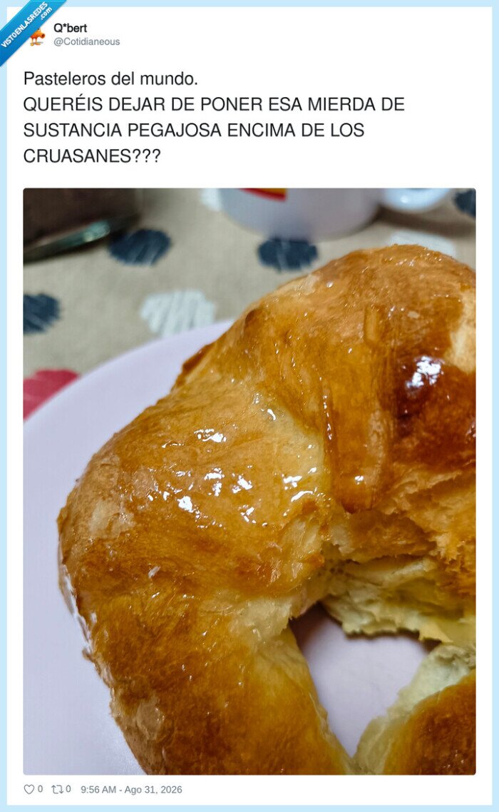 1753510 - No es un cruasán, es un caramelo con pretensiones de bollería, por @Cotidianeous