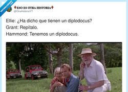 Enlace a Diplodocus en Teruel, por @OtraHistoriaYT