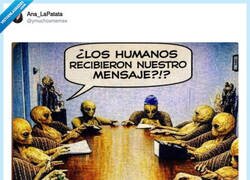 Enlace a Eso es el techno, por @ymuchosmemes