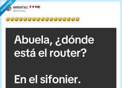Enlace a La abuela explicando tecnología es literalmente un bucle infinito, por @Gurutxe2_