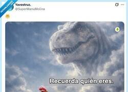Enlace a Ese momento en el que la gallina se acuerda de que viene de los dinosaurios, por @supermanumolina