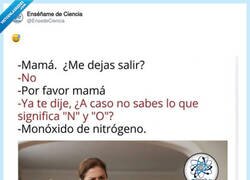 Enlace a Hay madres que te dejan sin salir y encima te dan clase de química, por @EnsedeCiencia
