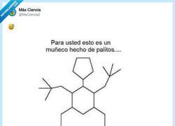 Enlace a Hay quien ve un muñeco y hay quien ve tres horas de examen de química, por @MsCiencia2