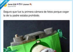 Enlace a Las cámaras de nuestra infancia: sin megapíxeles pero con mucho trauma, por @genteEGB