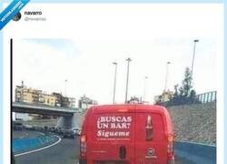 Enlace a Hay anuncios que se toman demasiado en serio, por @nvvarroo