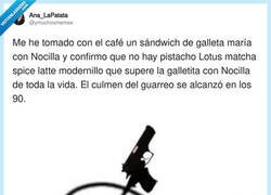 Enlace a La combinación más gloriosa de la merienda española, por @ymuchosmemes
