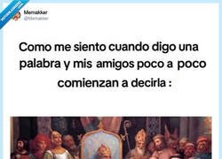 Enlace a El creador de tendencias del grupo de amigos merece su retrato oficial, por @Memakker