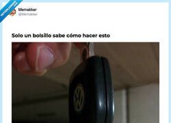 Enlace a El único que sabe colocar esto sin pincharse es el bolsillo, por @Memakker