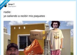 Enlace a Nadie: mi madre cuando llega un Temu a las 3 de la mañana y ya se ha olvidado de que lo pidió ella, por @yerayherr