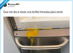 Enlace a La tortilla francesa que acabó en el suelo, por @10stc80