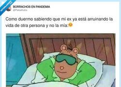 Enlace a Dormir a pierna suelta gracias a la nueva víctima de tu ex, por @PateaKulos