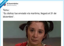 Enlace a Halloween con envío estándar: llegarás a Nochevieja disfrazado, por @Guarromantico_