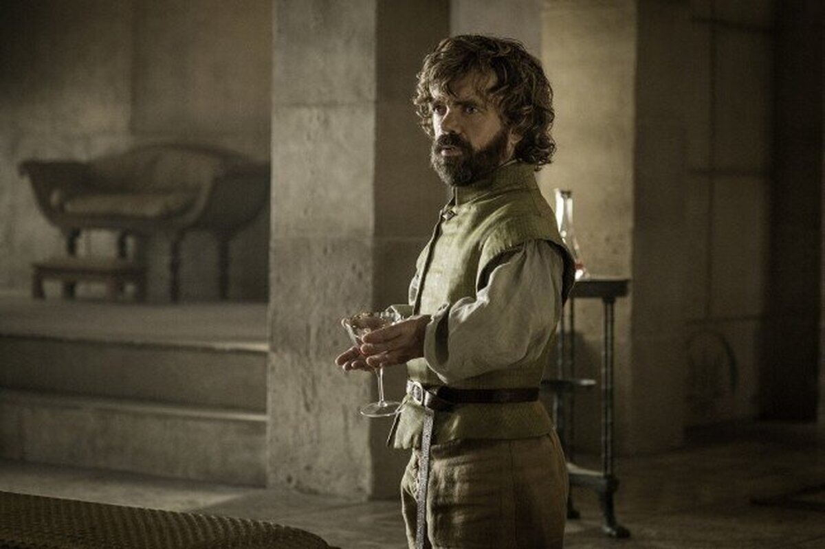 ¿De dónde viene la frase que Tyrion utiliza para explicar el ataque a Roca Casterly?