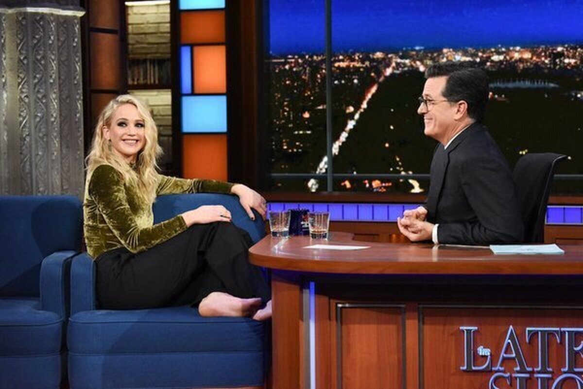 Jennifer Lawrence se toma un copazo y habla de más en una reciente entrevista
