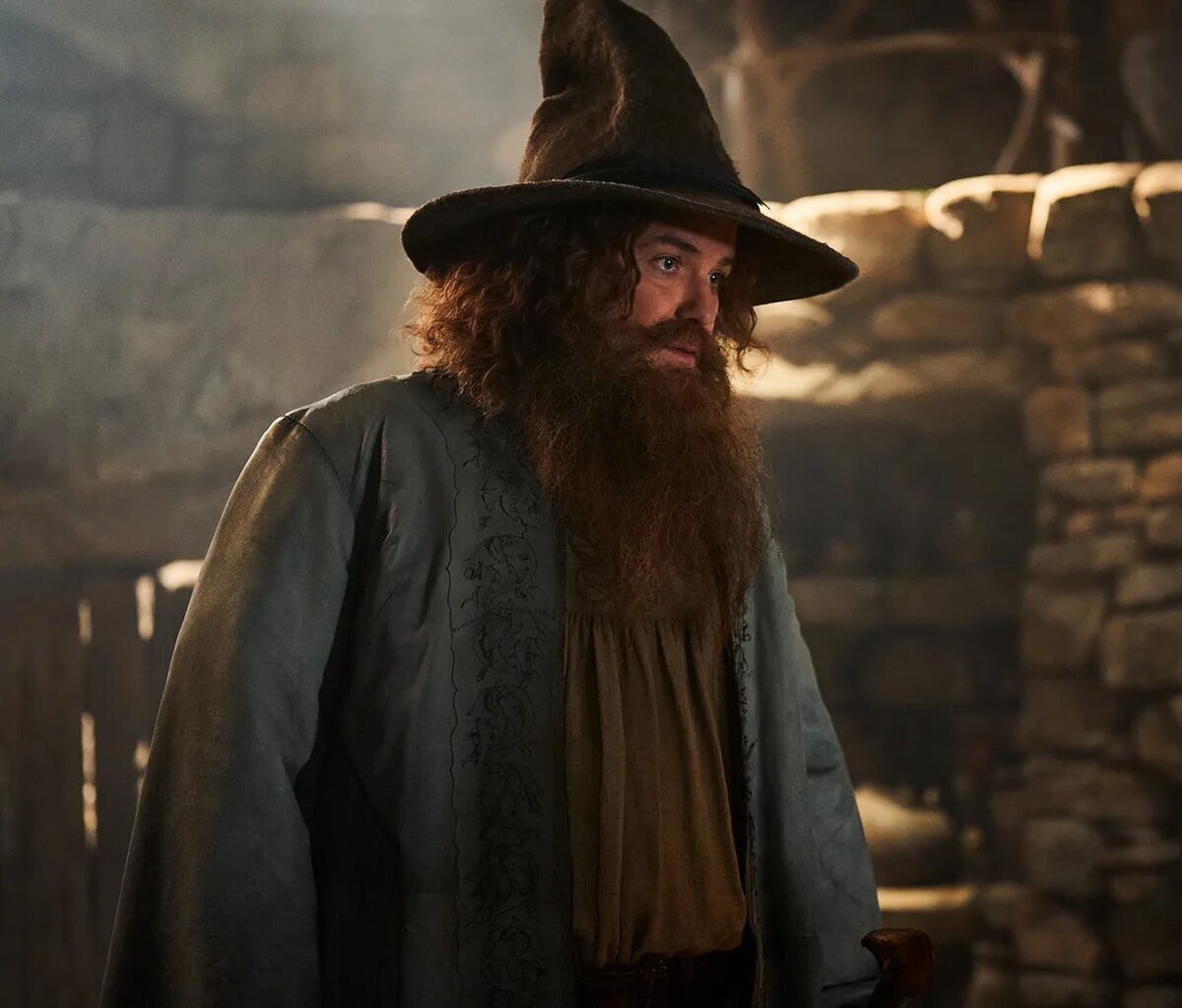 Prime Video acaba de confirmar que Tom Bombadil aparecerá en la segunda temporada de El Señor de los Anillos: Los Anillos de Poder