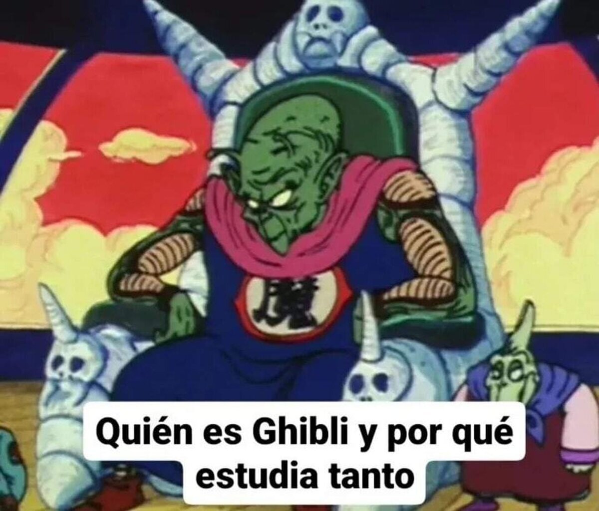 Sí que estudia ese hombre