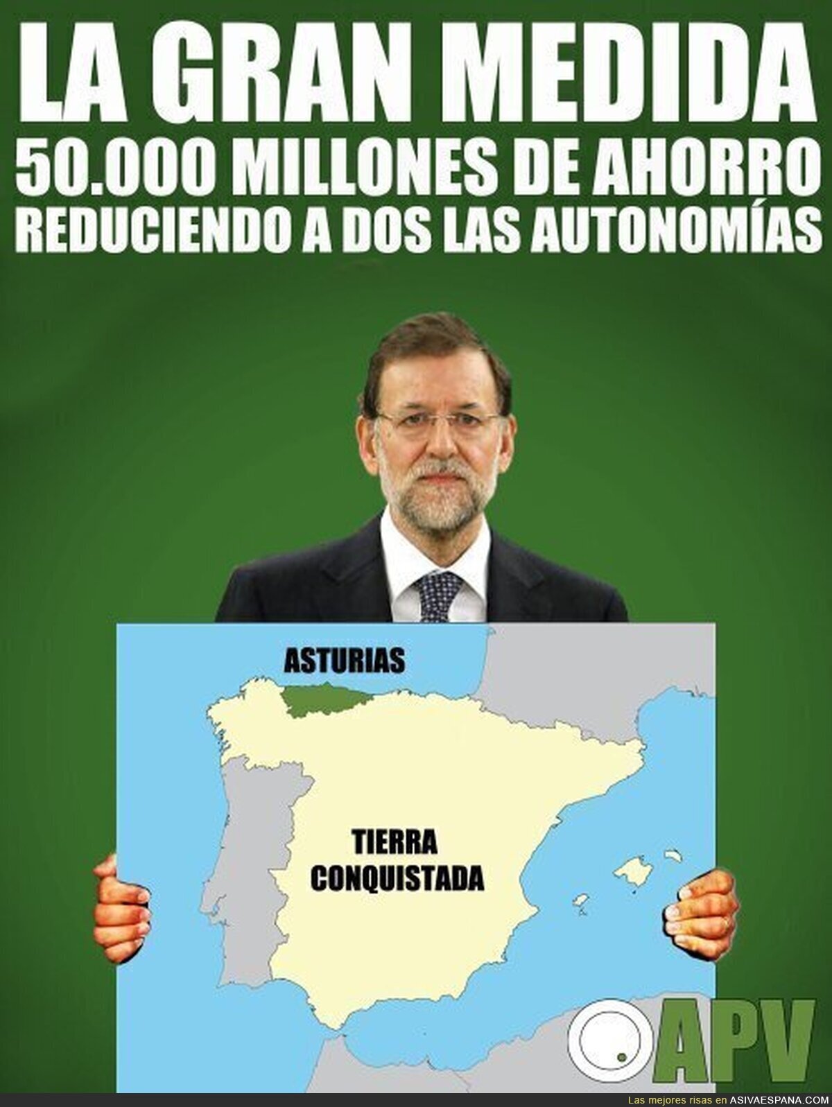 Rajoy se pasa con la tijera