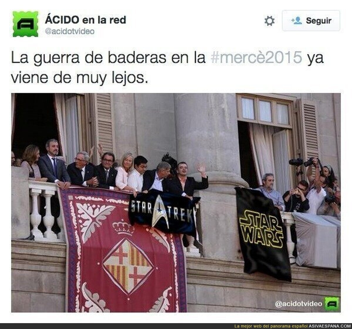 Sigue la guerra de banderas en el Ayuntamiento de Barcelona