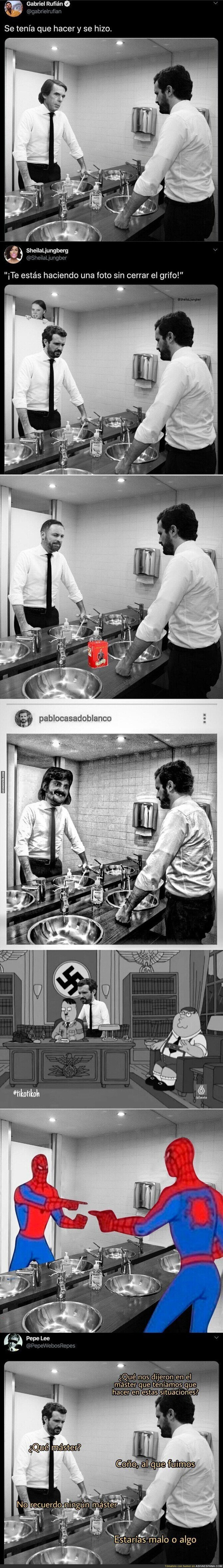 Pablo Casado posa en una polémica foto en el baño y Twitter saca todo su ingenio para hacer los mejores montajes
