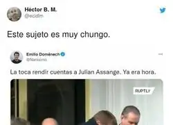 La mascota de Ana Pastor y su lamentable tuit sobre Julian Assange que no debería caer en el olvido