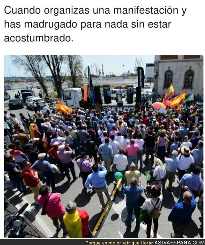 Fracaso de la manifestación de VOX en Cádiz pese a fletar muchísimos autobuses