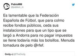 Se ha lucido la Real Federación Española de Fútbol con TheGrefg