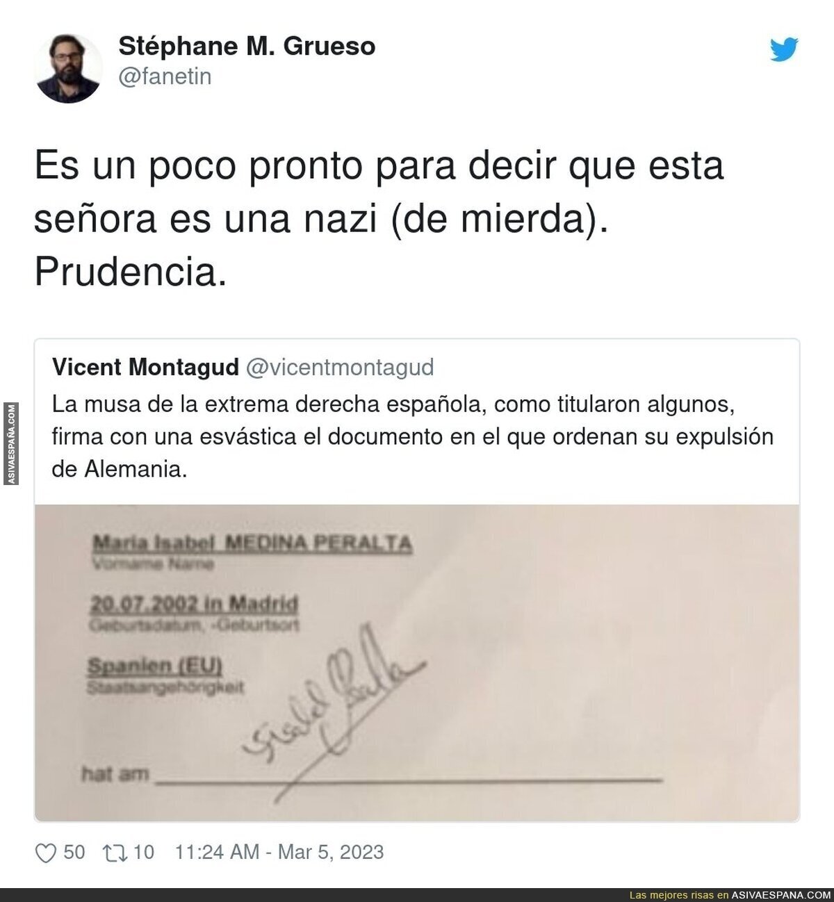 Isabel Peralta y su polémica forma de firmar