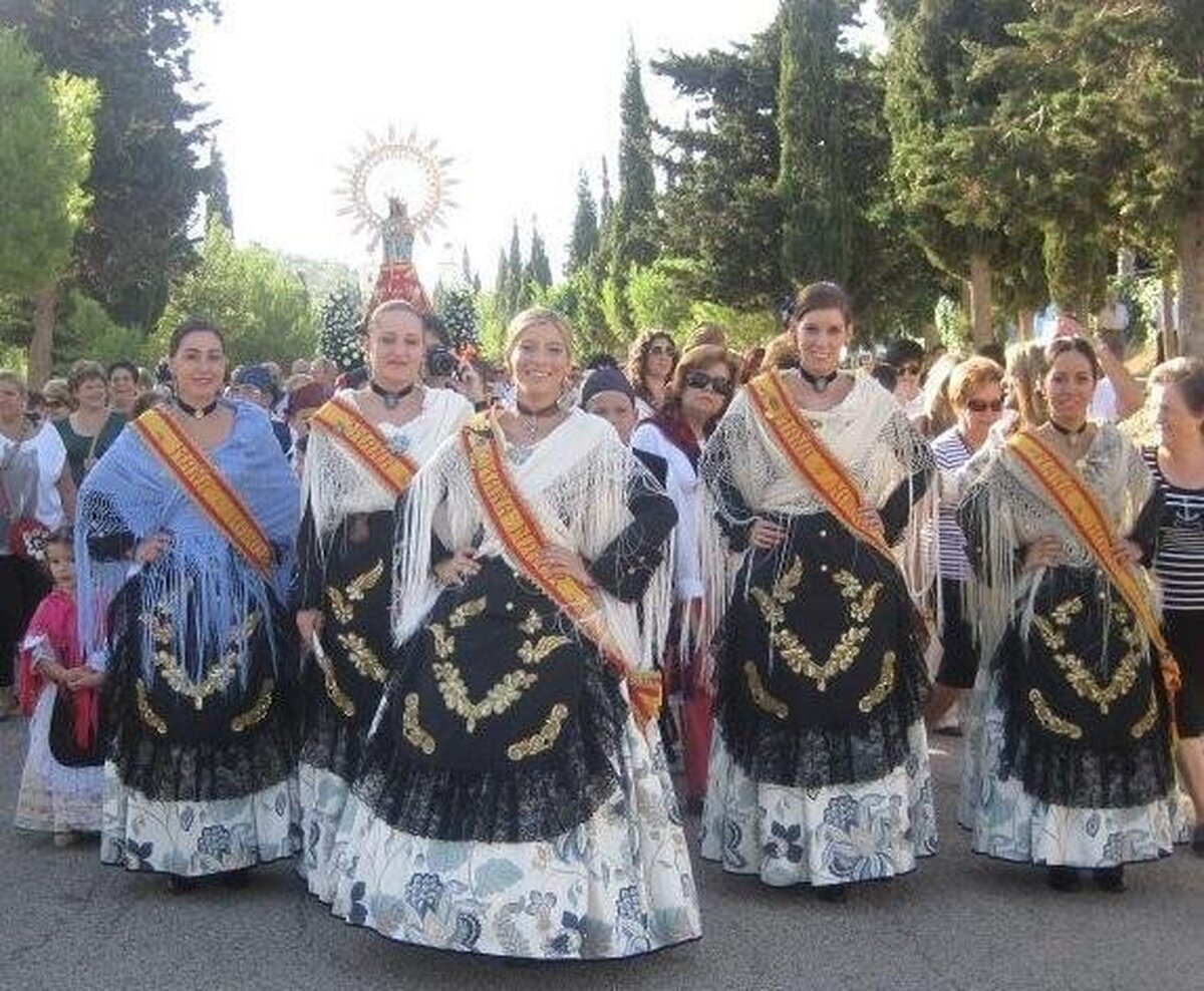 Las romerías y peregrinaciones en España: caminos de fe y devoción