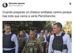 El curioso chaleco antibalas para Pedro Sánchez