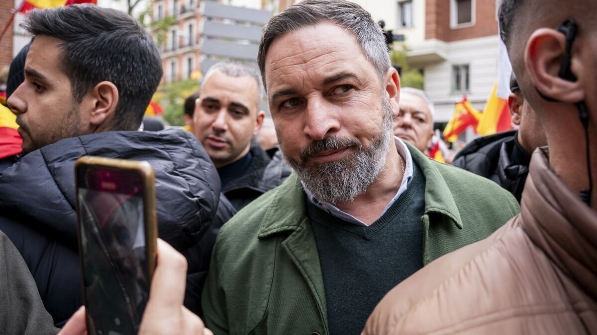 Santiago Abascal debe ir seis años a la cárcel según él mismo