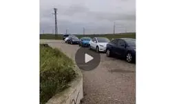 Colas de 2 horas en supercargadores de Tesla en Cuenca