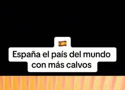 Esta reportera de Antena 3 se la saca con los calvos