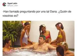 Carlos Maz&oacute;n ni sabe con tantas mujeres