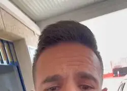 Un coche de 600 caballos con etiqueta 'ECO'