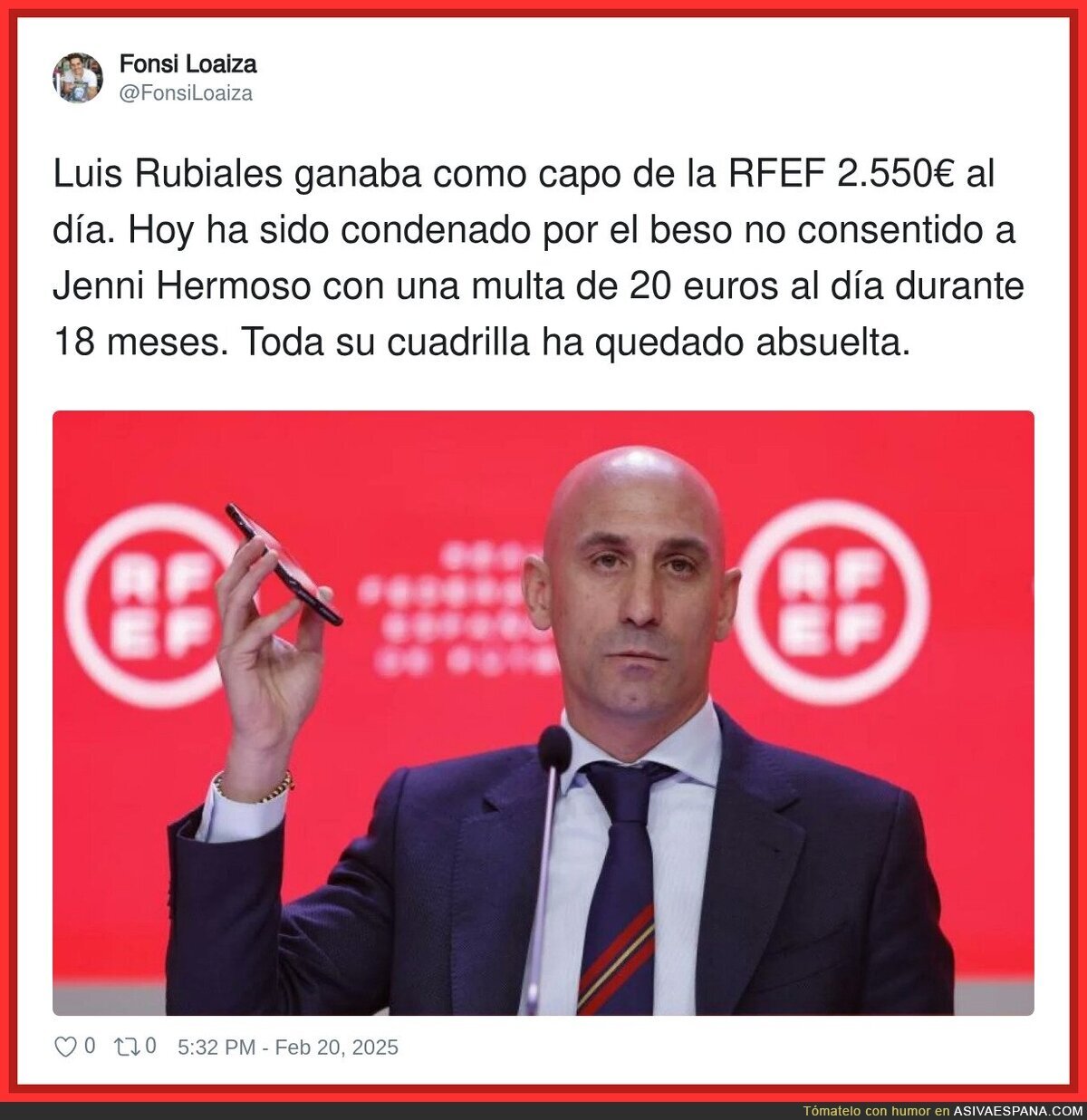 A Luis Rubiales le sale barato ir besando sin consentimiento