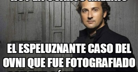 Cuánto cabrón / Nunca se fotografía bien un OVNI Cuánto cabrón / Nunca se fotografía bien un OVNI