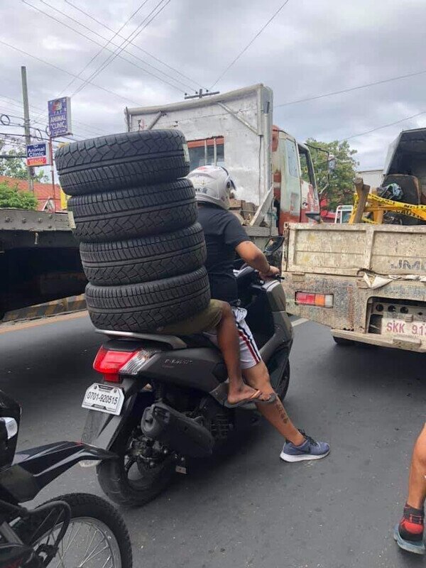 moto,neumáticos,seguridad