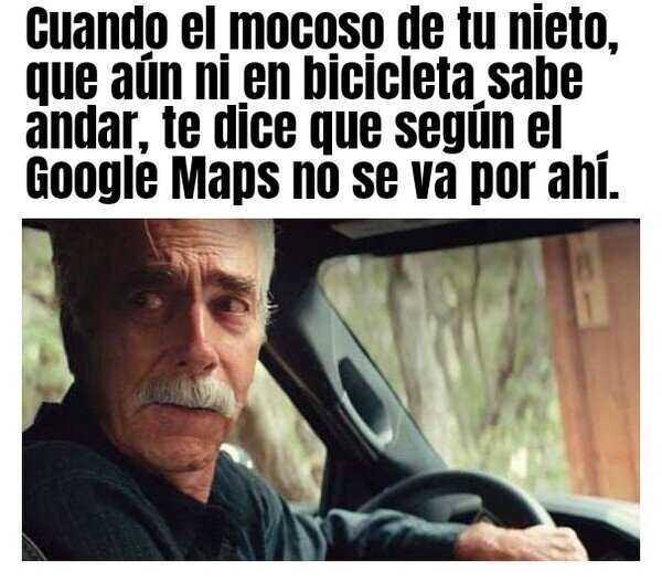 abuelo,conducir,google maps,móvil,nieto