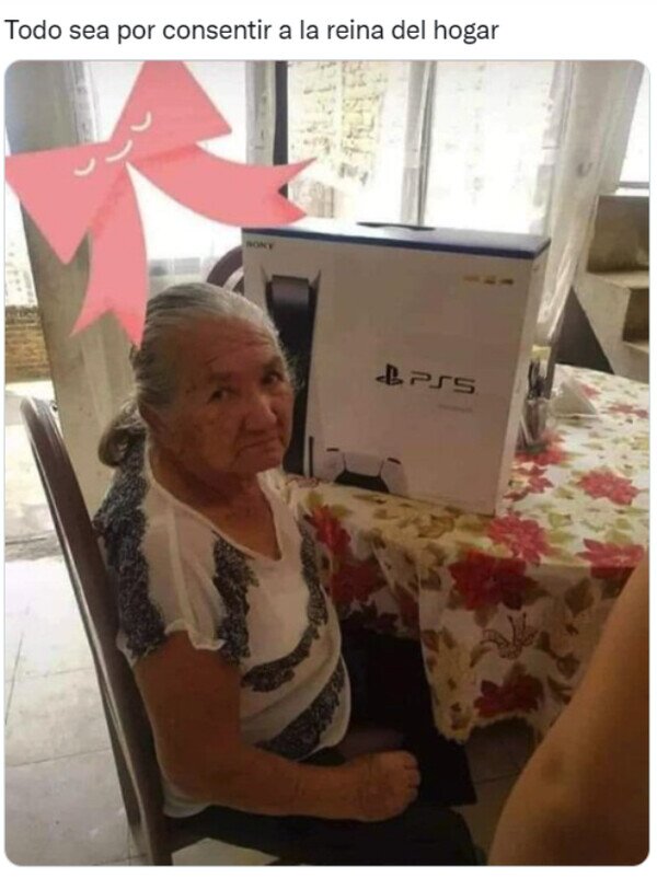 abuela,PS5,regalo