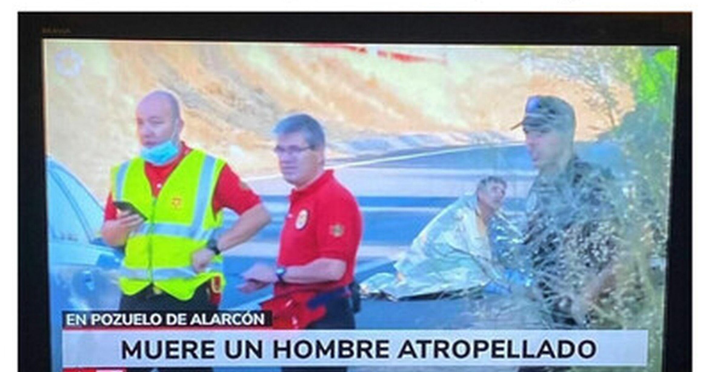 Cuánto cabrón / Este muerto está muy vivo