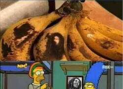 Enlace a Un plátano con la cara de Bob Marley