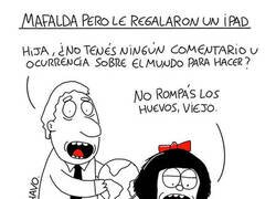 Enlace a Mafalda pero abducida por las tecnologías