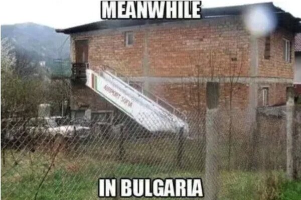 Otros - Mientras tanto, en Bulgaria...