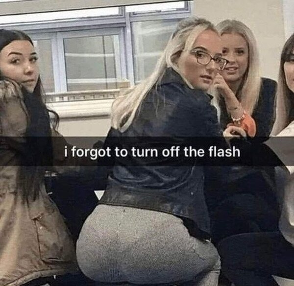 Meme_otros - Cuando olvidas quitar el flash