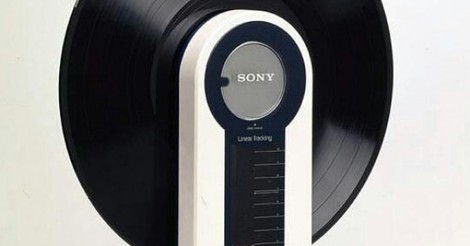 ¡Cuánta razón! / TOCADISCOS PORTÁTIL