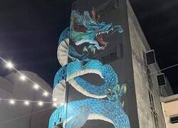 Enlace a El edificio del dragón