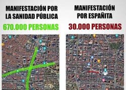 Enlace a La de la derecha es por España, la otra por los españoles
